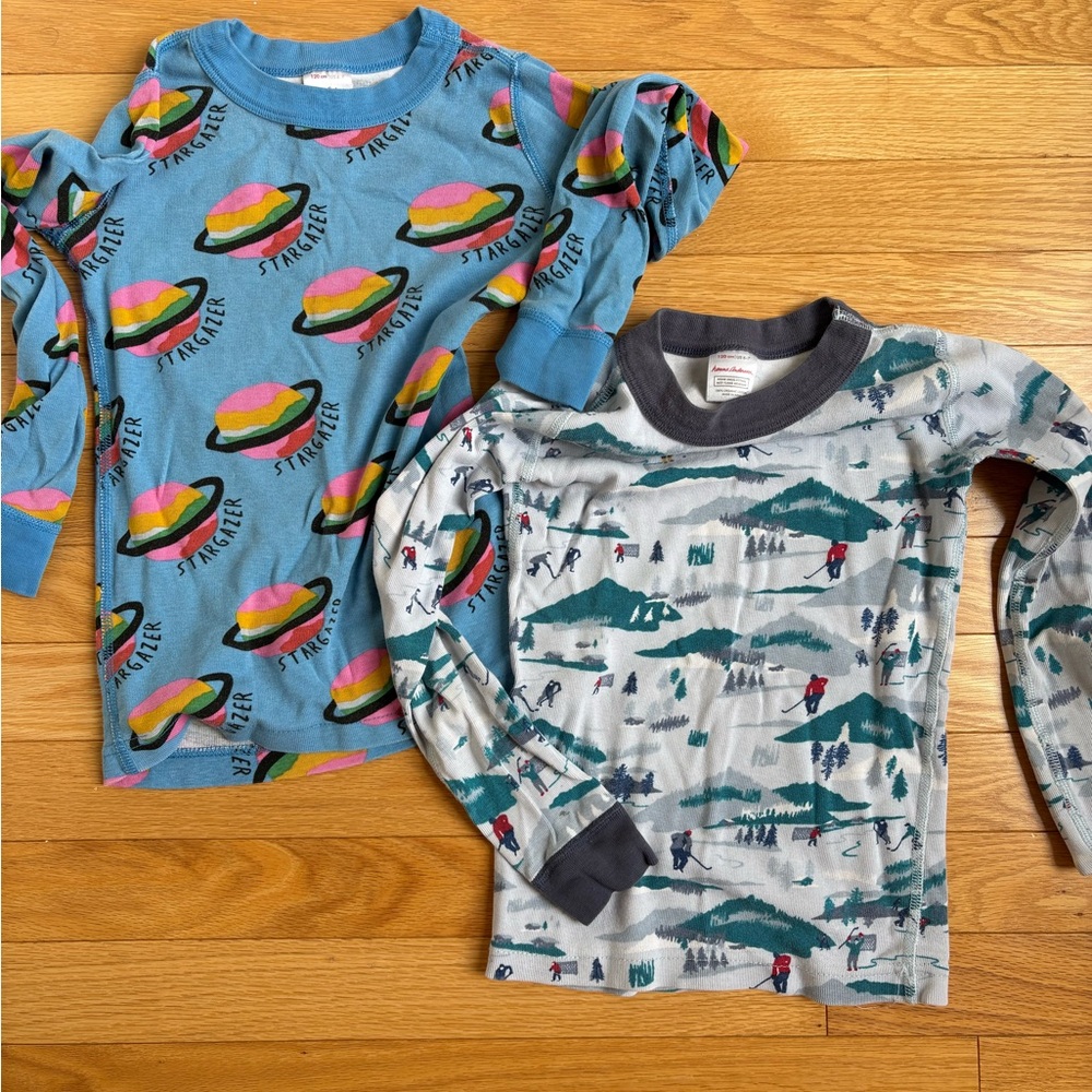 Hanna Anderson boys pajamas two sets
